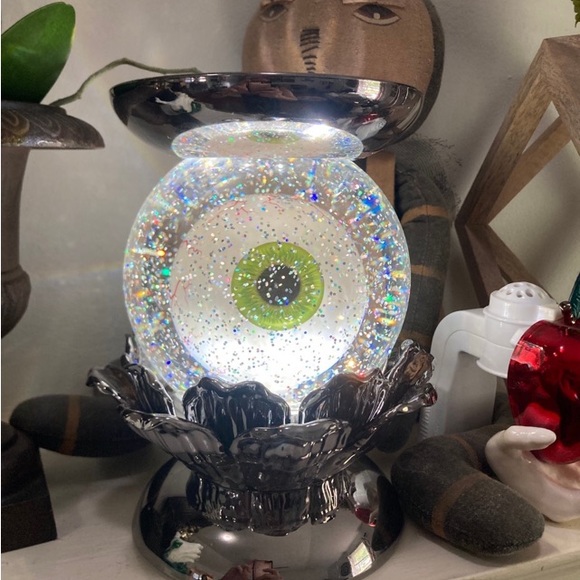 Bath Body Works Halloween Eyeball